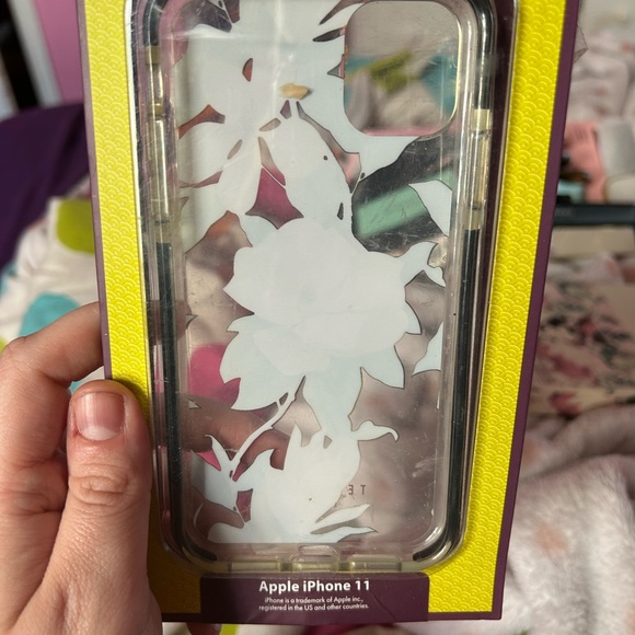 Ted Baker iPhone 11 case - Picture 2 of 2